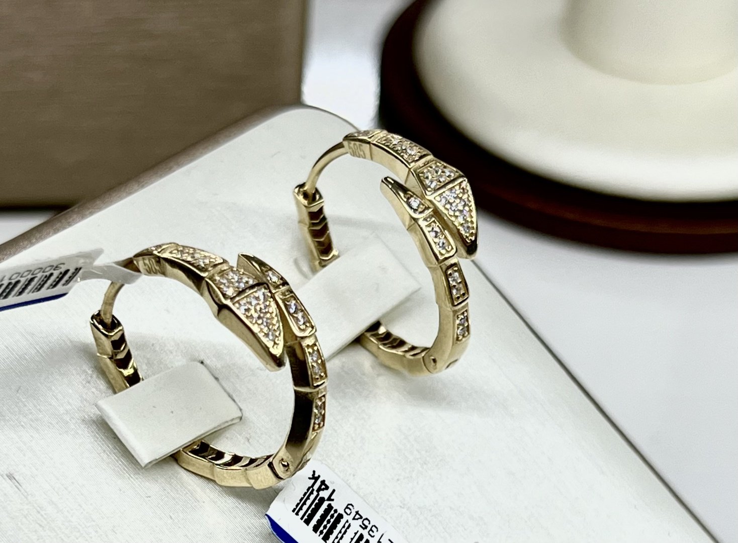 Серьги ITALY Bulgari 18-1153 вес 4.44 г золото, фианит купить,NaN