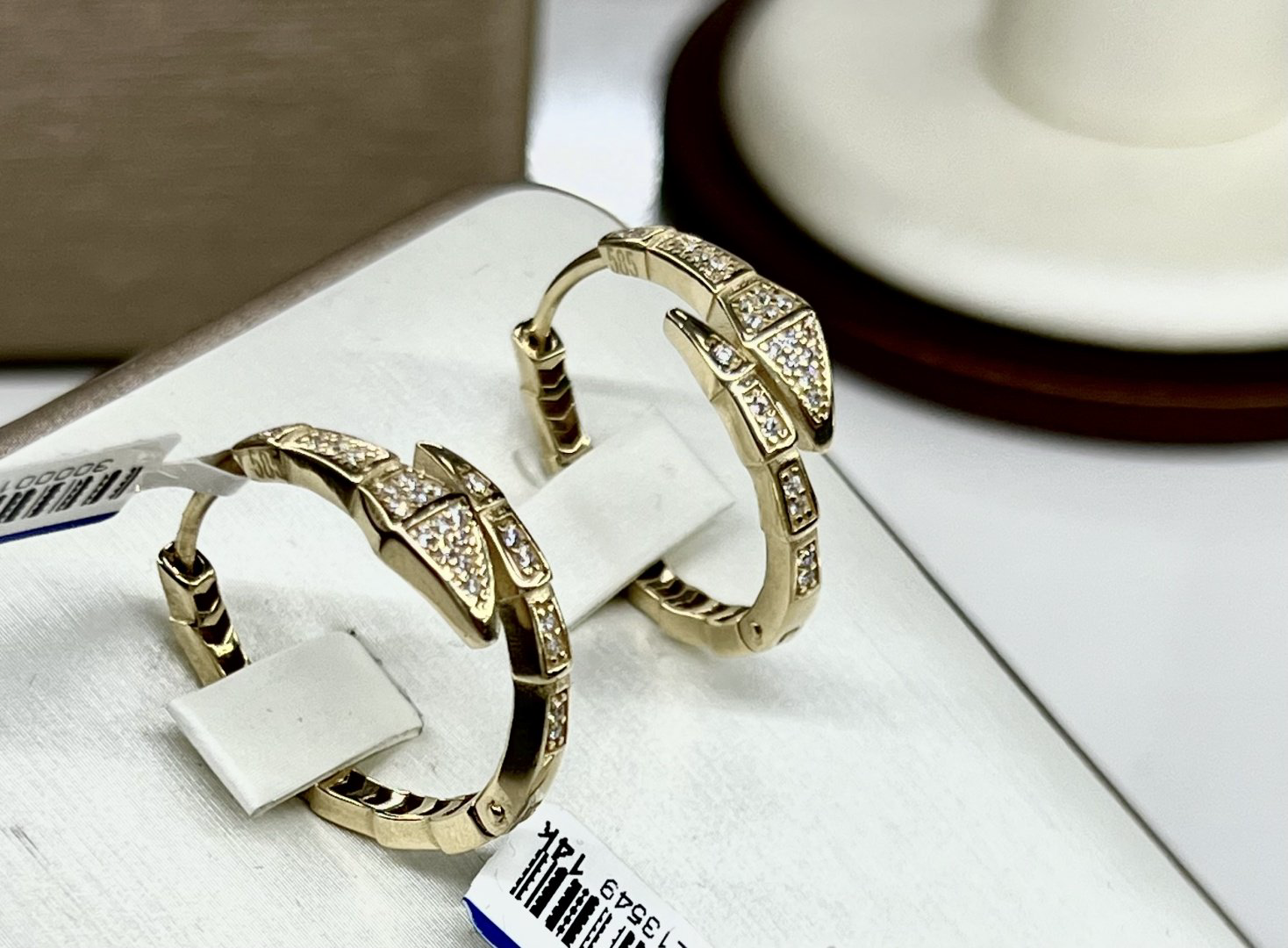 Серьги ITALY Bulgari 18-1153 вес 4.44 г золото, фианит купить,NaN