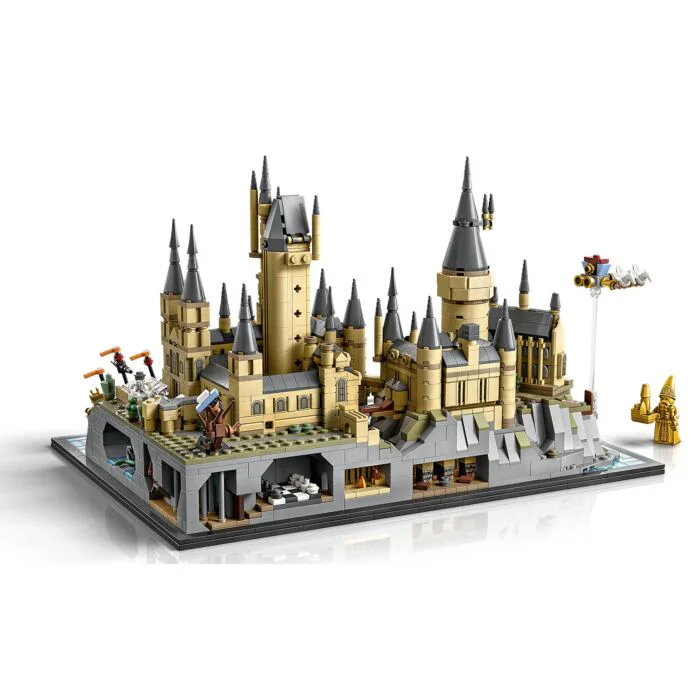 Конструктор Lego Гарри Поттер Замок и территория Хогвартс 76419 2660 деталей
