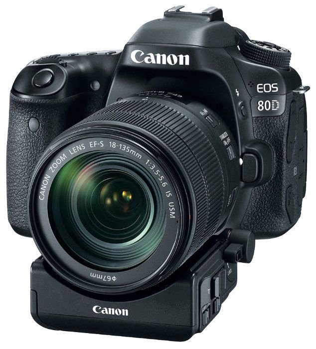 Фотокамера Canon EOS 80D EF-S 18-135 IS USM черная купить,NaN