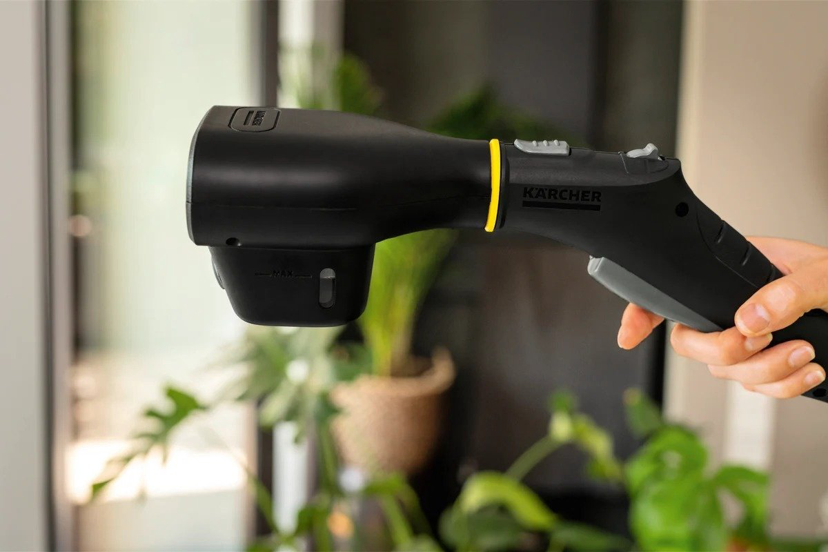Пароочиститель Karcher SC 3 Deluxe Textile Edition белый купить,224985
