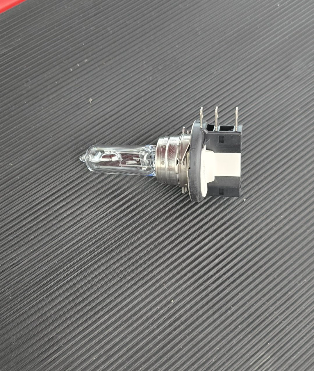 Osram 64177 галогенная H15, 1 шт купить,NaN