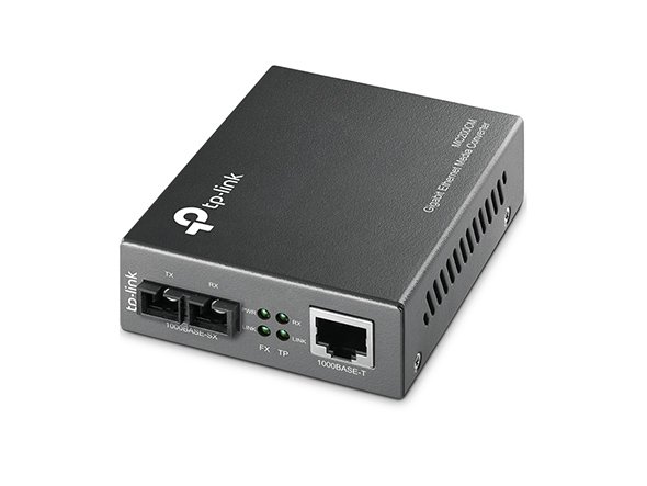 Медиаконвертер TP-Link MC200CM черный