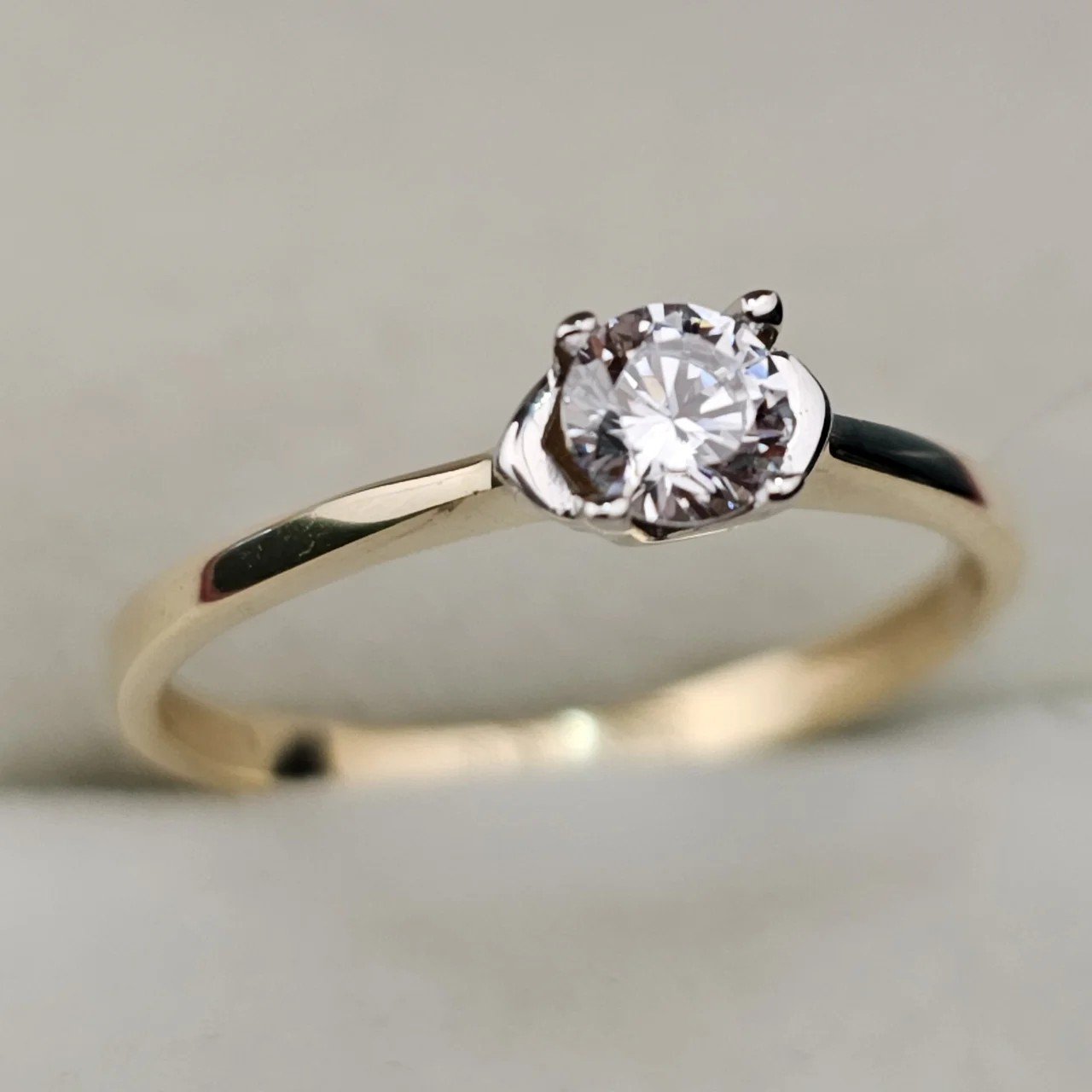 Кольцо Deimantas 107793050 16,5р 1,55гр. купить,NaN