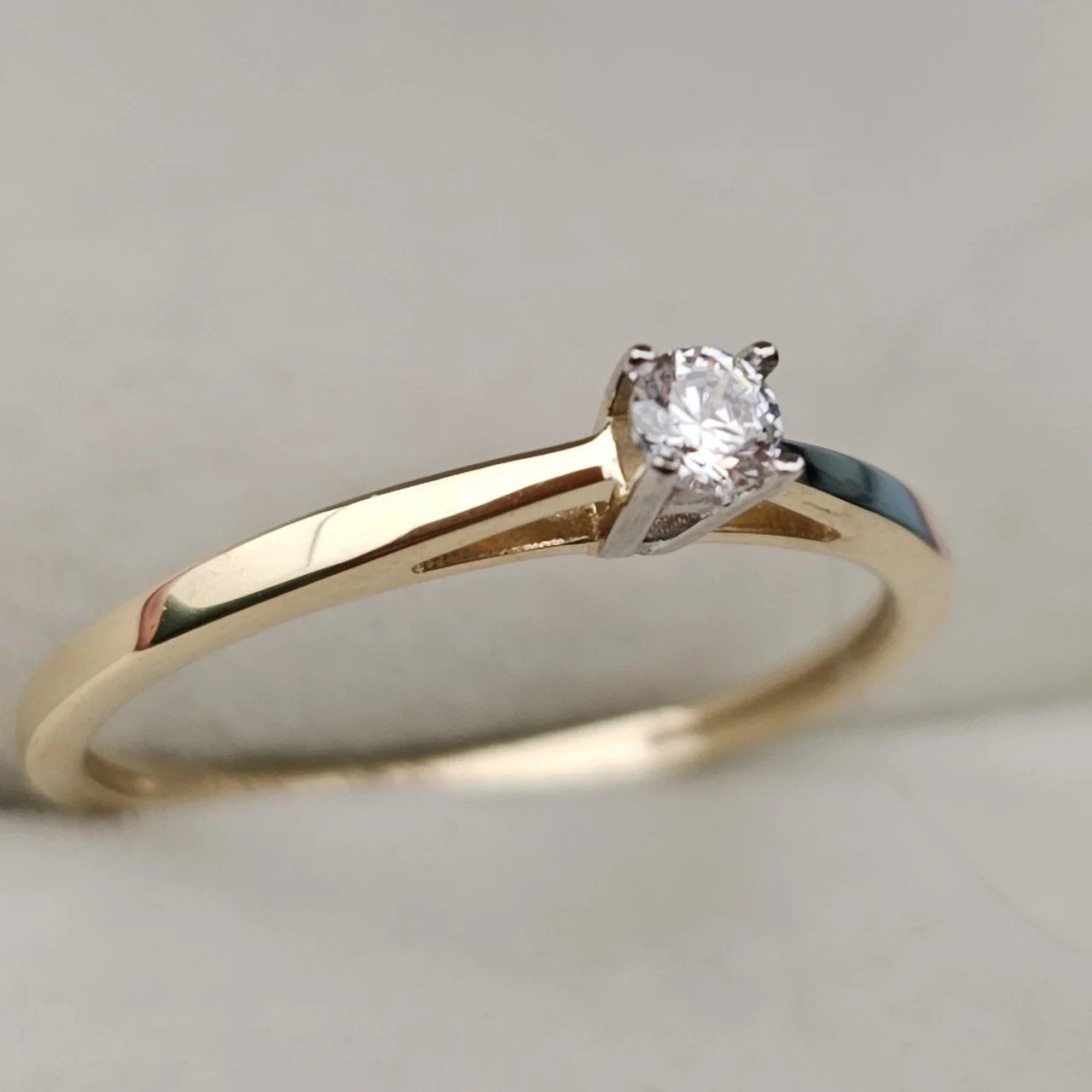 Кольцо Deimantas 107793172 17,5р 1,55гр. купить,NaN