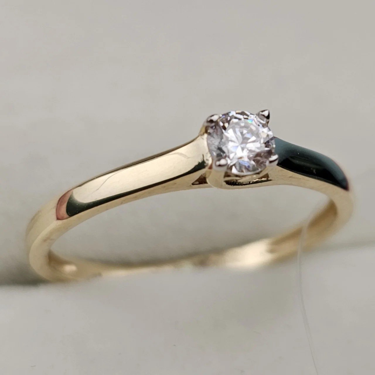 Кольцо Deimantas 107793089 16,5р 1,35гр. купить,NaN