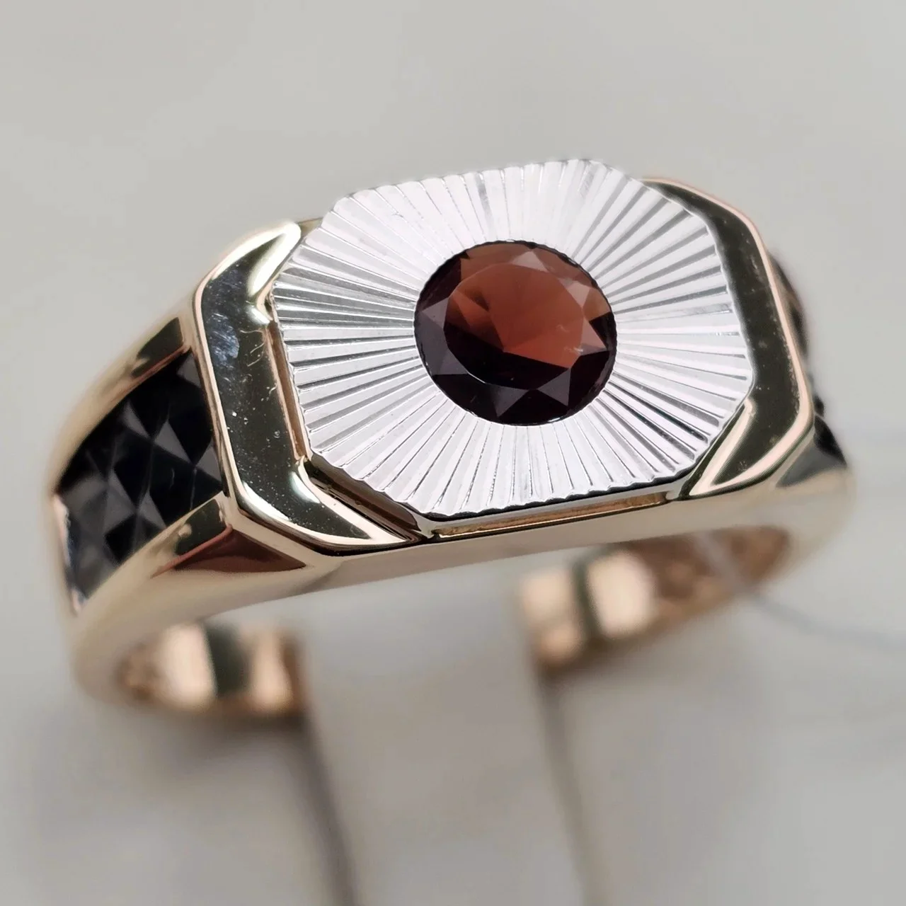 Мужская печатка Deimantas 115395522 20р 4,98гр. купить,NaN