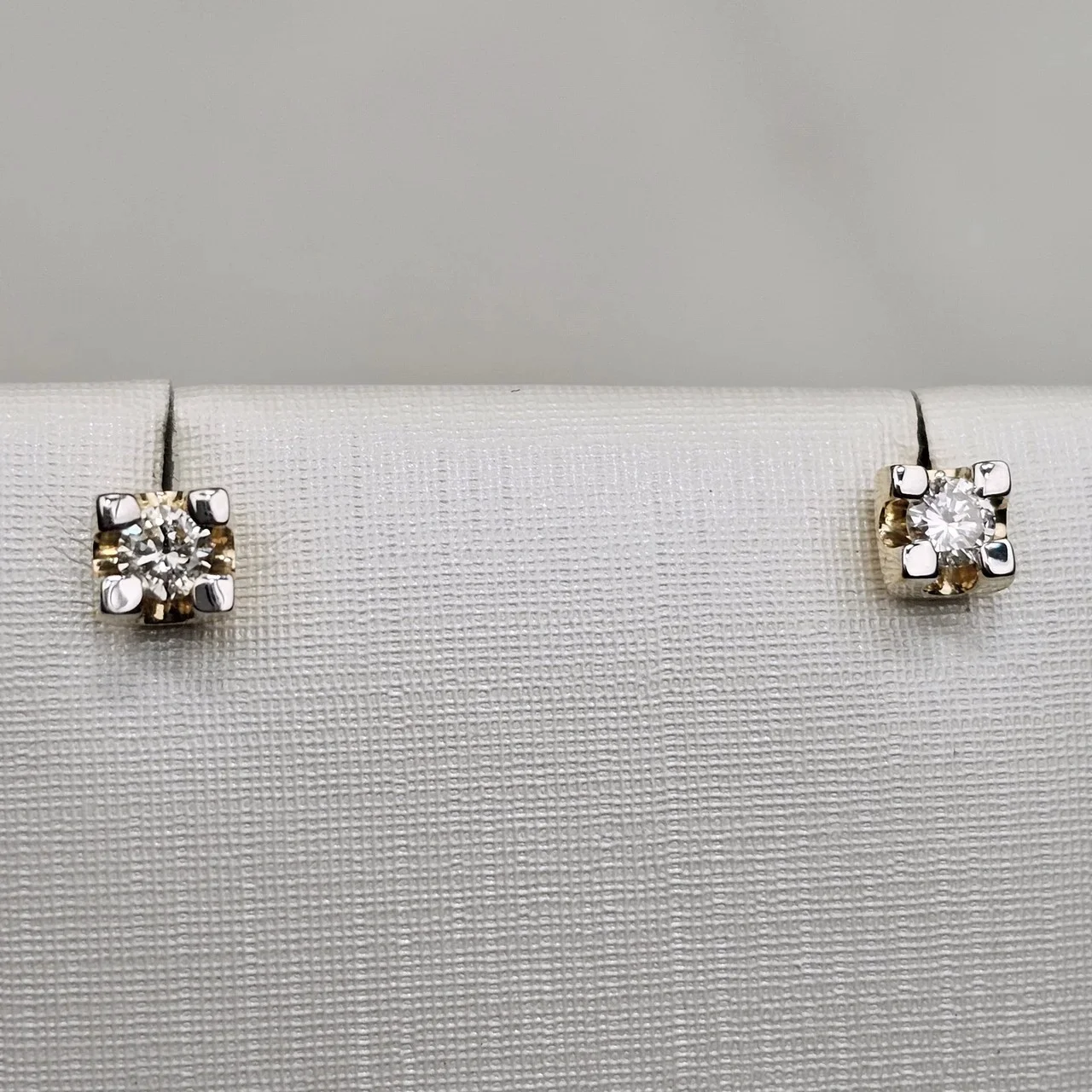 Серьги Deimantas 115578767 0.192Ct  SI2/J VG-Cut купить,NaN