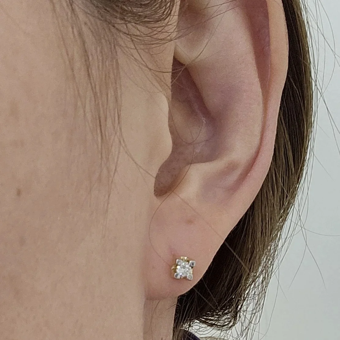 Серьги Deimantas 115578767 0.192Ct  SI2/J VG-Cut купить,NaN