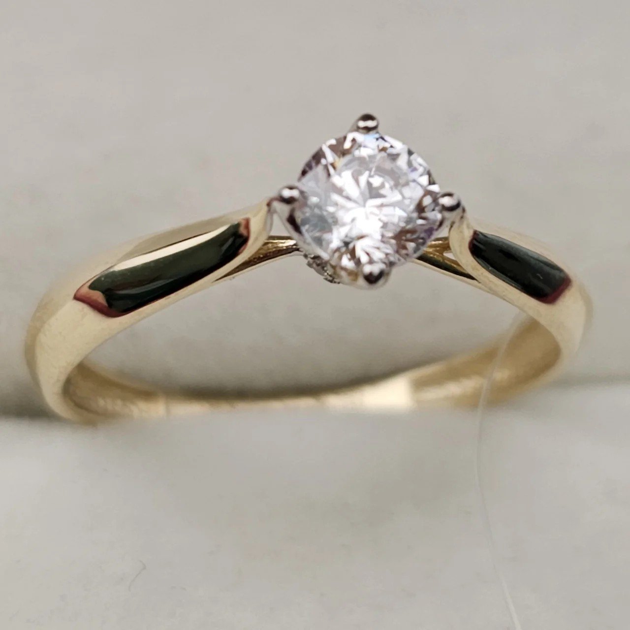 Кольцо Deimantas 107763254 16р 1,45гр. купить,NaN