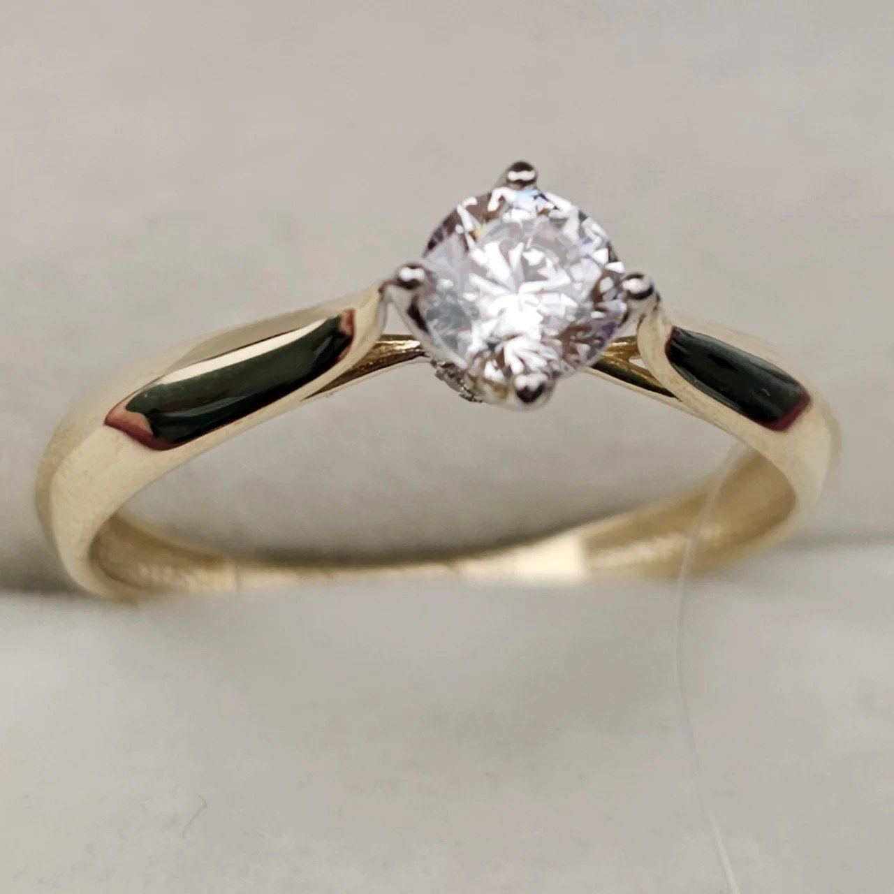Кольцо Deimantas 107763254 16р 1,45гр. купить,NaN