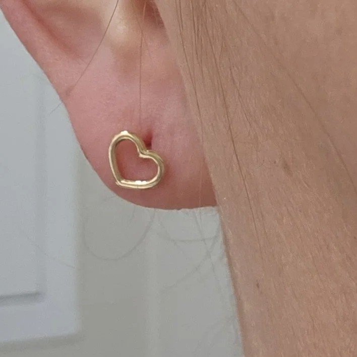 Серьги Deimantas 107772200 0,99гр. купить,NaN