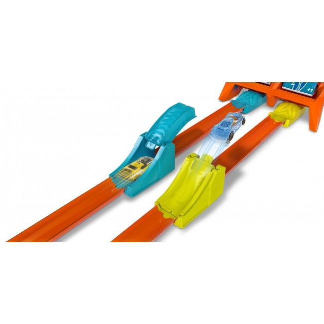 Игровой набор Hot Wheels Action Суперточное попадание купить,NaN
