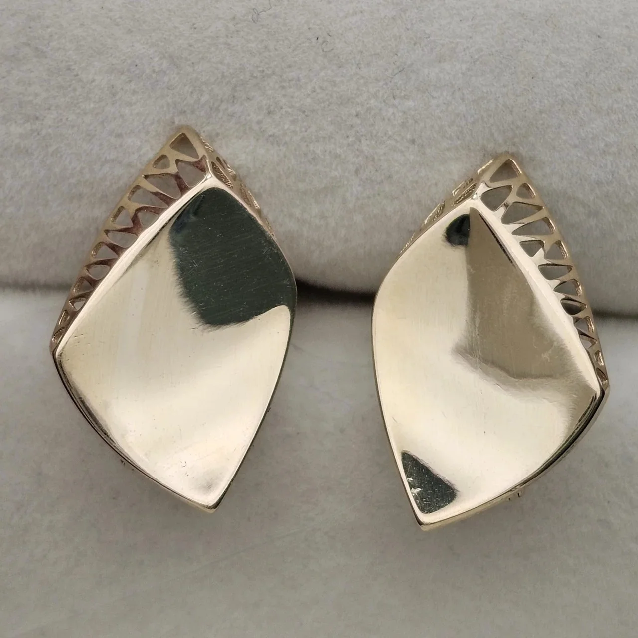 Серьги Deimantas 115404228 3.05гр купить,NaN