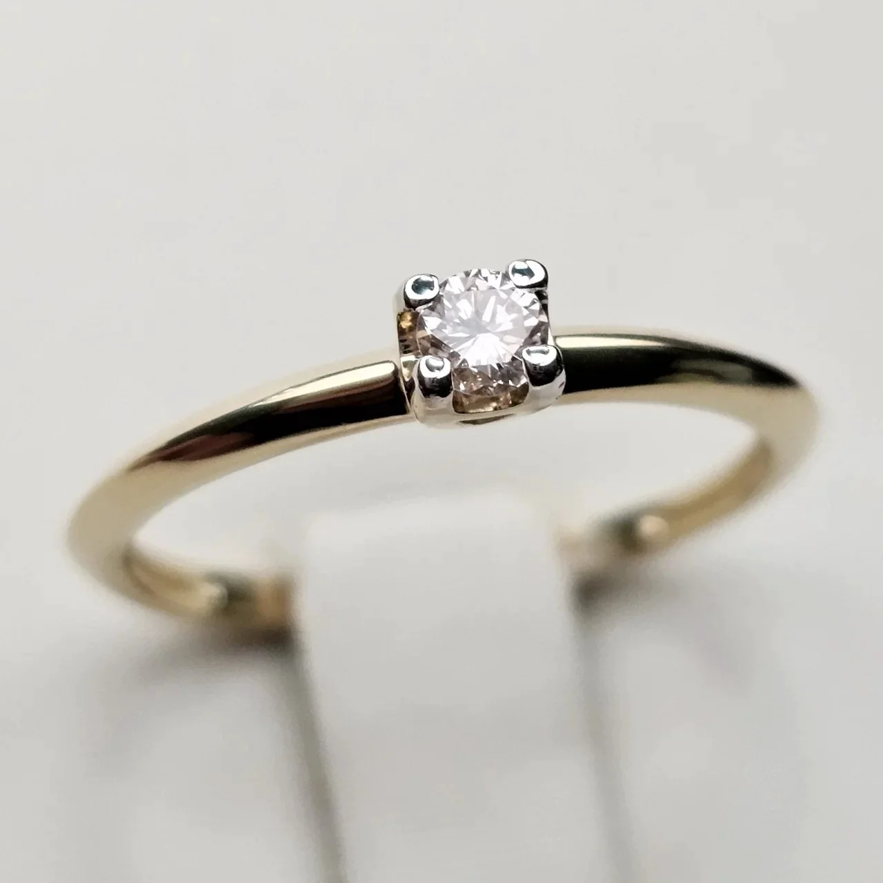Кольцо Deimantas 115575996 16р 0,098ct. купить,NaN