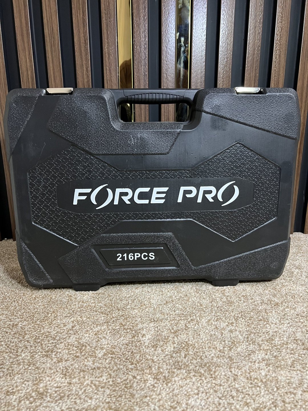 Набор универсальный 216 в 1 FORCE PRO 111CGC216