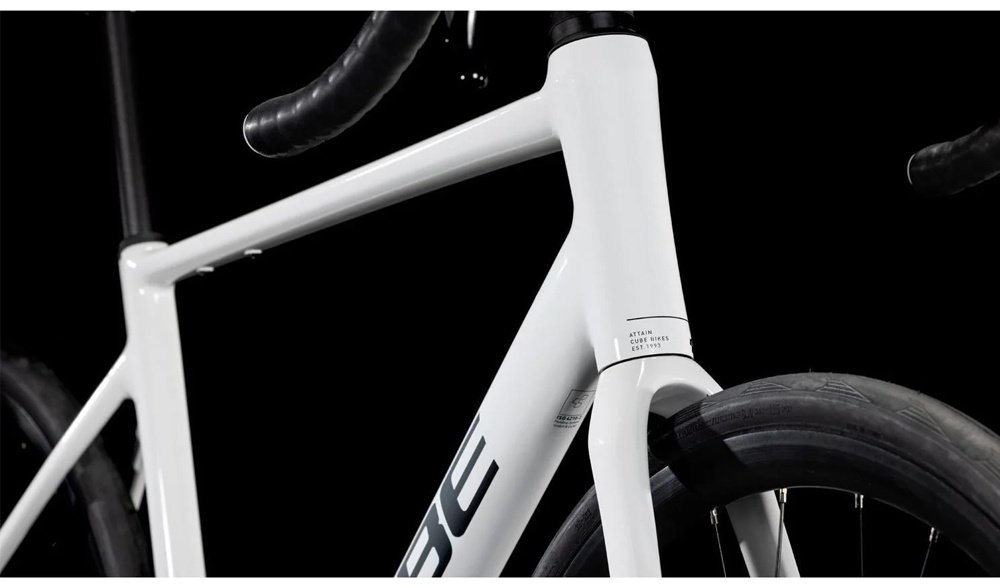 Велосипед Cube Attain SLX - 2025 2025 22.5 дюйма белый купить,NaN