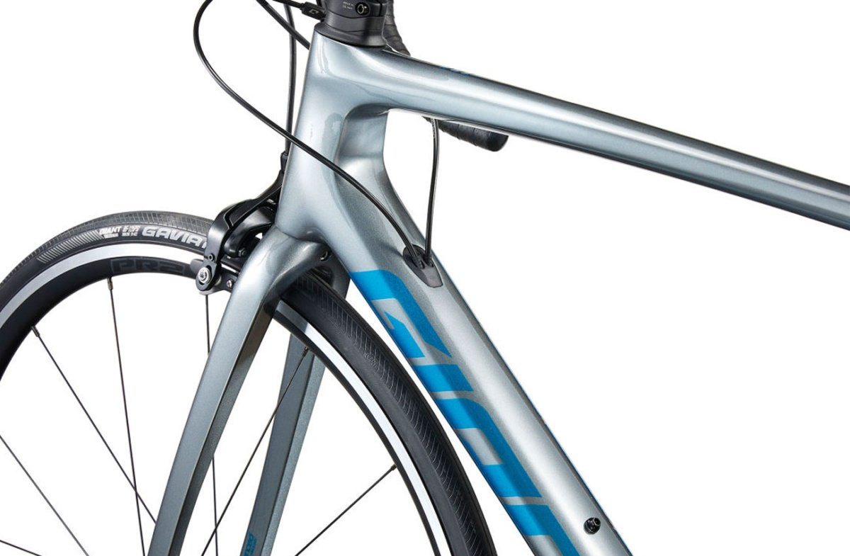 Велосипед Giant TCR Advanced 2 KOM 2024 13 дюймов серебристый купить,NaN