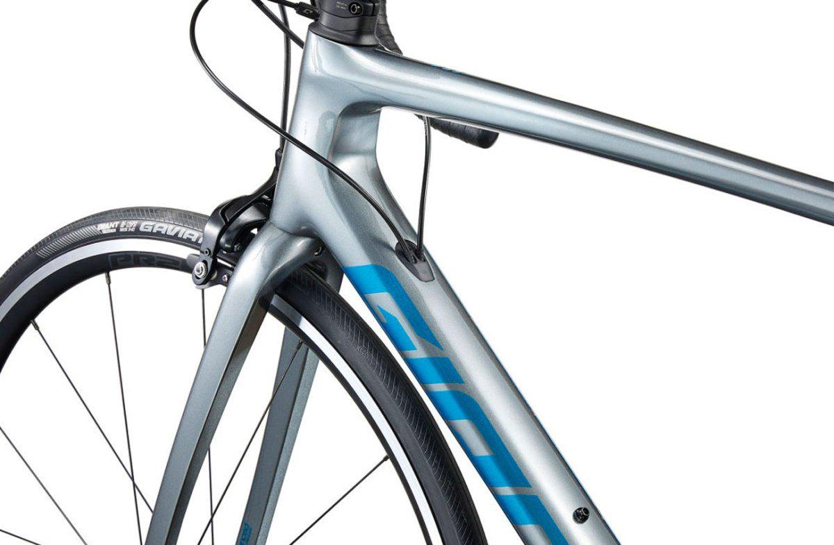 Велосипед Giant TCR Advanced 2 KOM 2024 13 дюймов серебристый купить,NaN