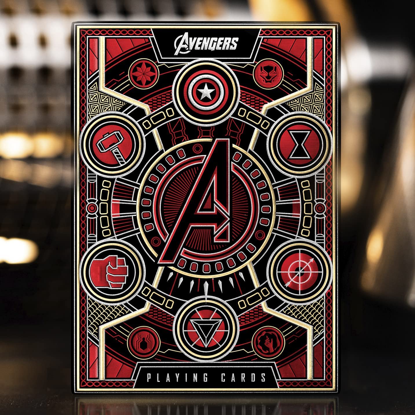 Сувенирная колода карт Theory11  Avengers Red  купить,NaN