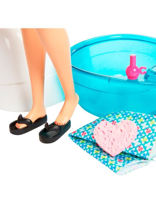 Игровой набор Barbie Салон для маникюра и педикюра купить,NaN