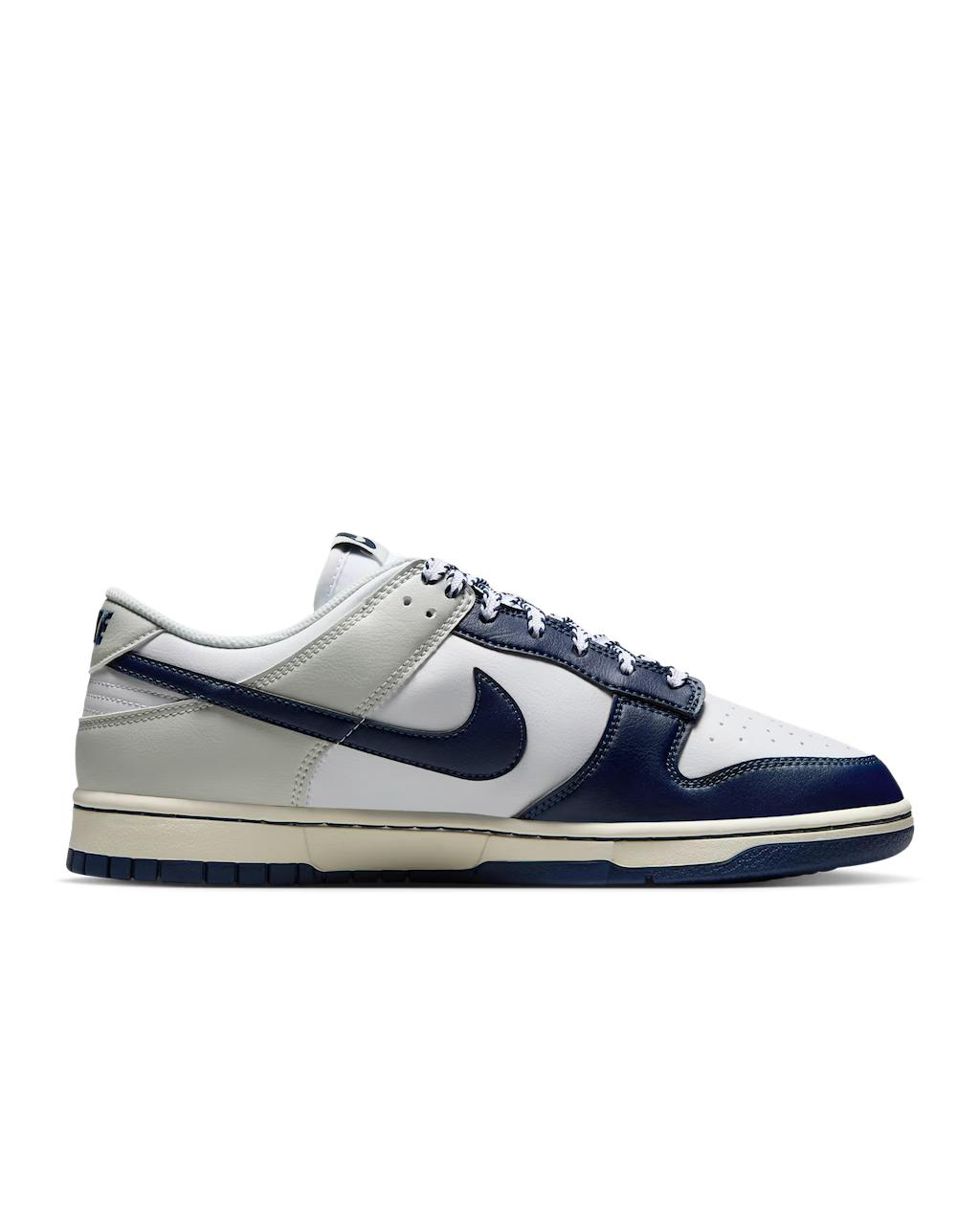 Кеды Nike Dunk Low Retro IM2222-101 бело-синие 39 купить,NaN