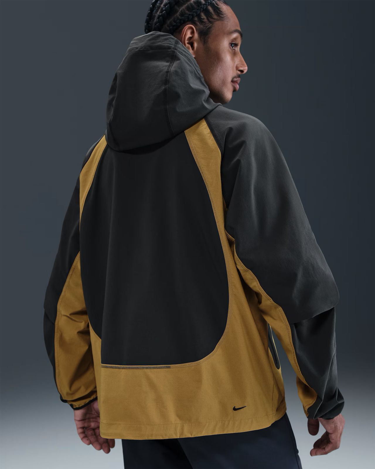 Ветровка Nike IH8461-060 чёрно-жёлтая M купить,NaN