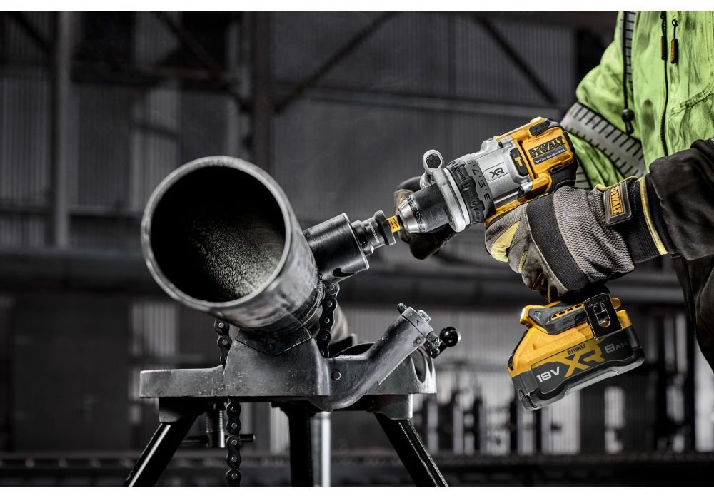DeWALT дрель-шуруповерт DCD1007NT-XJ купить,NaN