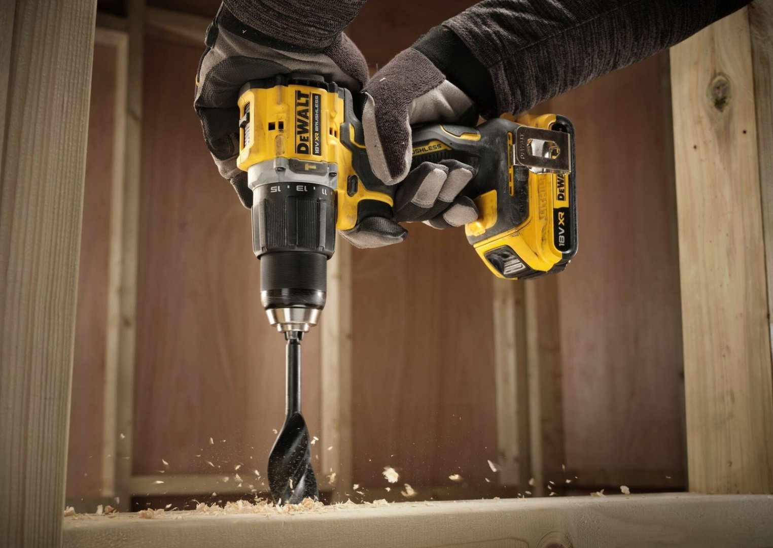 DeWALT дрель-шуруповерт DCD799D2T-QW купить,188280