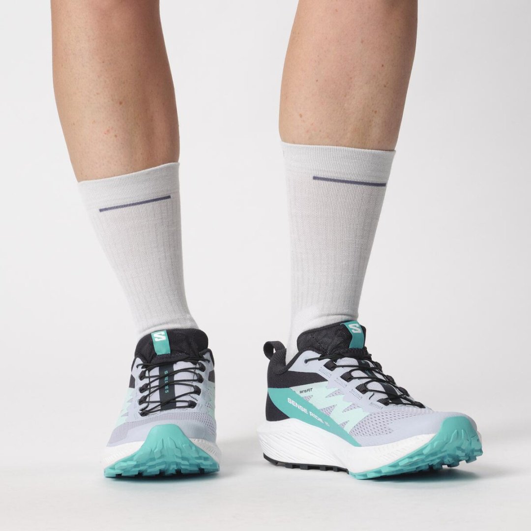 Треккинговые кроссовки Salomon light blue 36.5 купить,NaN