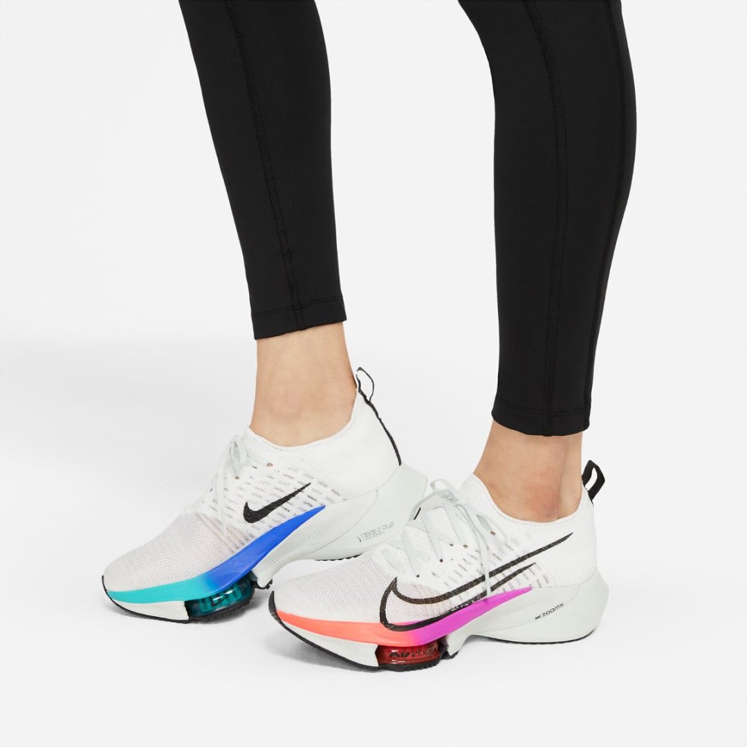 Леггинсы Nike черный купить,39900