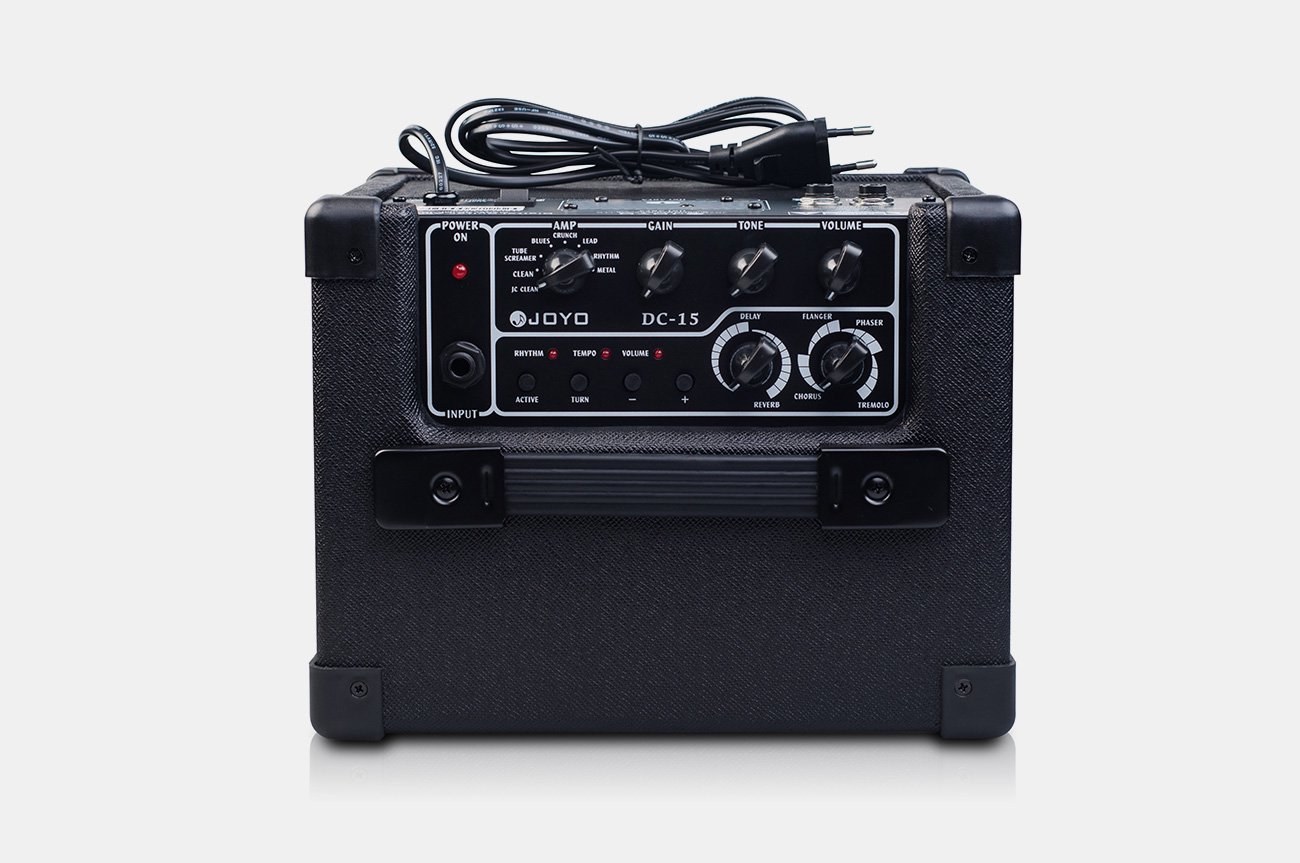 Комбоусилитель Joyo DC-15 черный - ForteMarket Комбоусилитель Joyo DC-15 черный купить,0