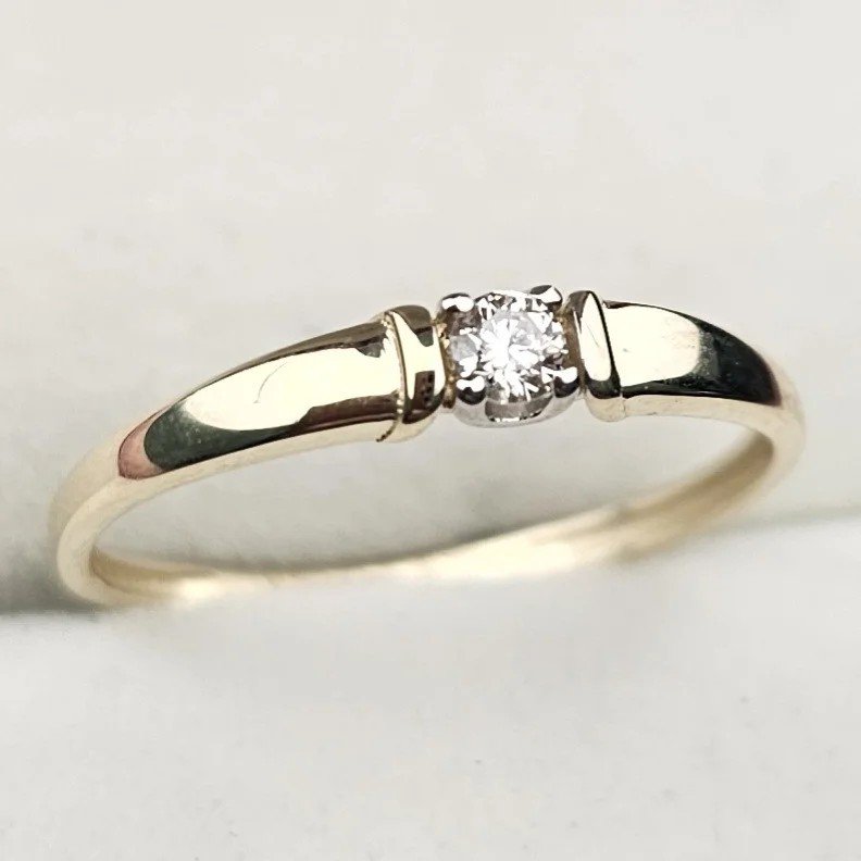 Кольцо Deimantas 107988413 16,5р 0,86гр 0,071ct. купить,NaN