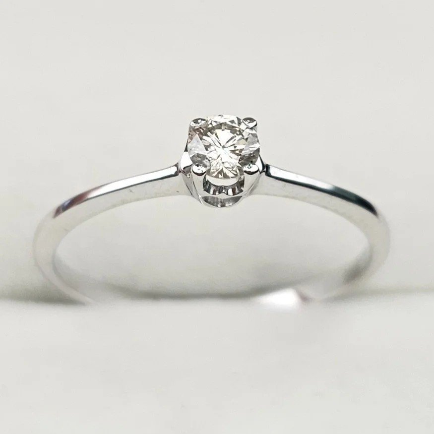 Кольцо Deimantas 107988346 17,5р 1,19гр 0,154ct. купить,NaN