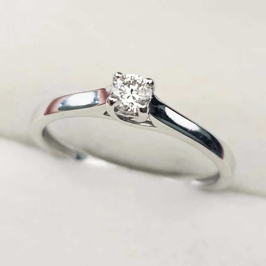 Кольцо Deimantas 107988396 16,5р 1,37гр 0,142ct. купить,NaN