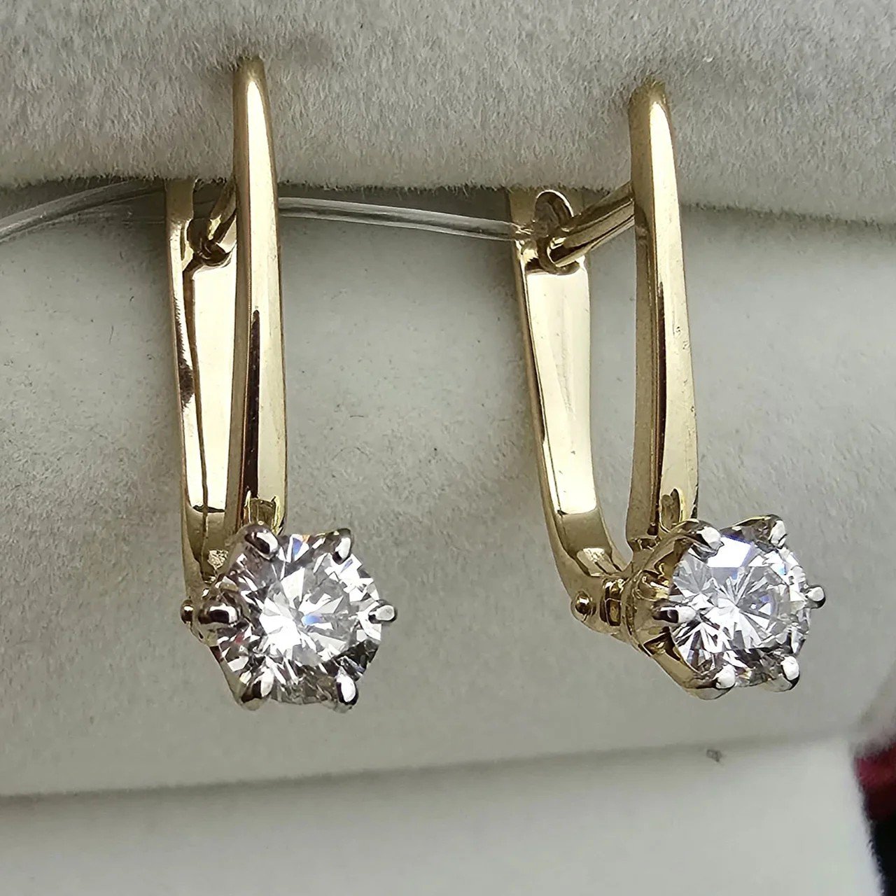 Серьги Deimantas 107995369 2,33гр 0,34ct. купить,NaN