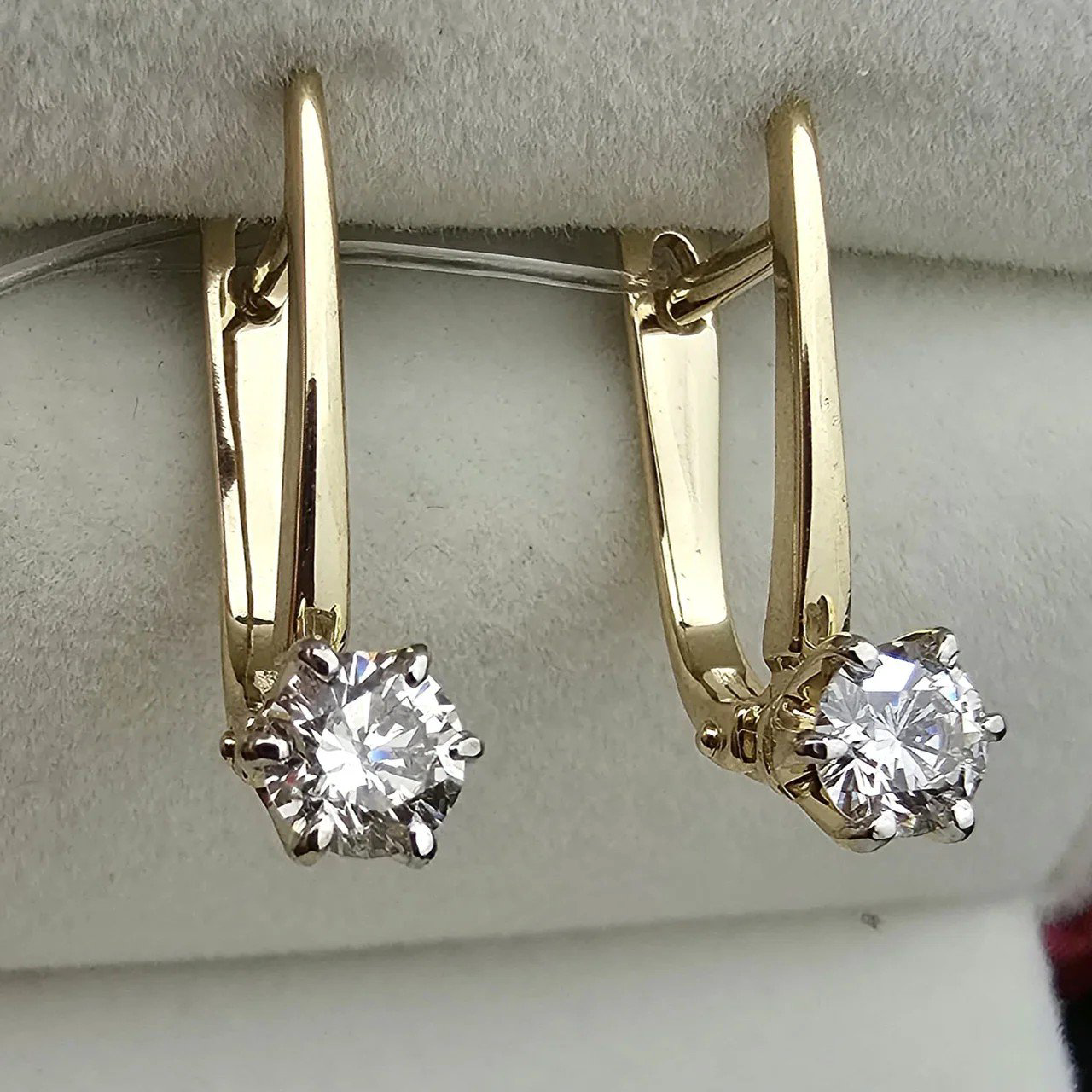 Серьги Deimantas 107995369 2,33гр 0,34ct. купить,NaN