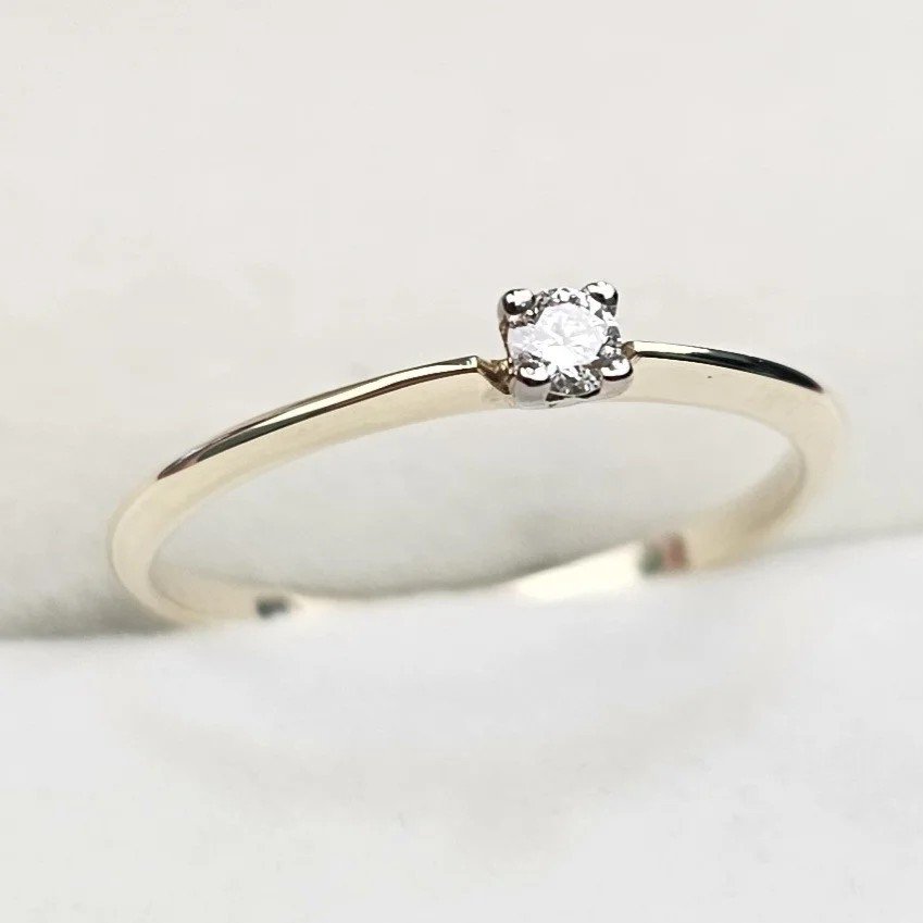Кольцо Deimantas 107995080 15,5р 0,96гр 0,063ct. купить,NaN