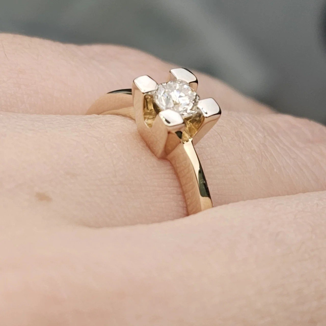 Кольцо Deimantas 107988406 18р 3,9гр 0,32ct. купить,NaN