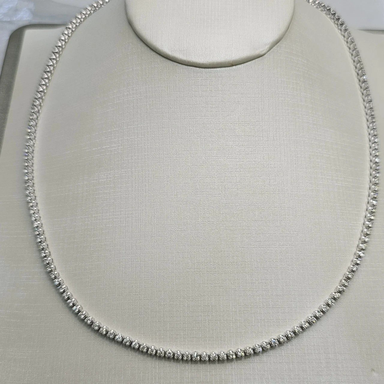 Колье Deimantas 108008677 43см 17,01гр 4,16ct. купить,NaN