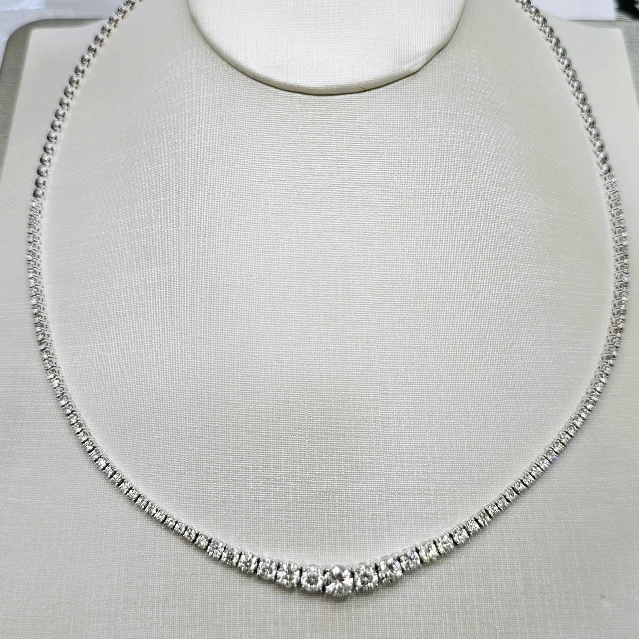 Колье Deimantas 108008708 43см 18,11гр 4,93ct. купить,NaN
