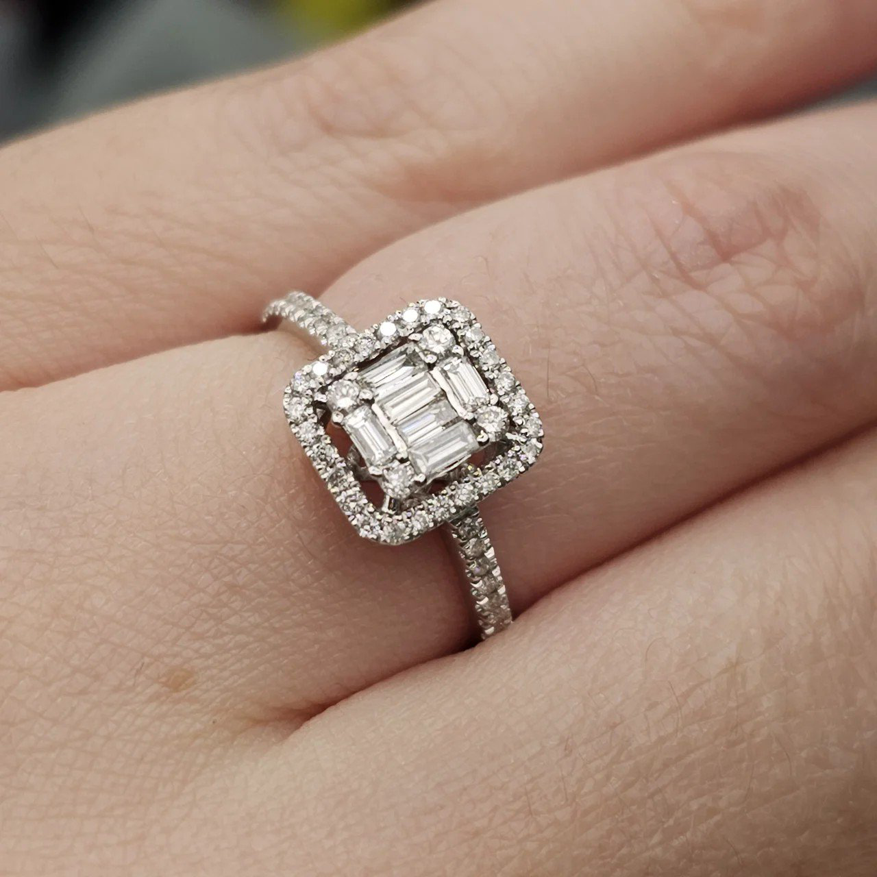 Кольцо Deimantas 107986477 17р 2,34гр 0,6ct. купить,NaN