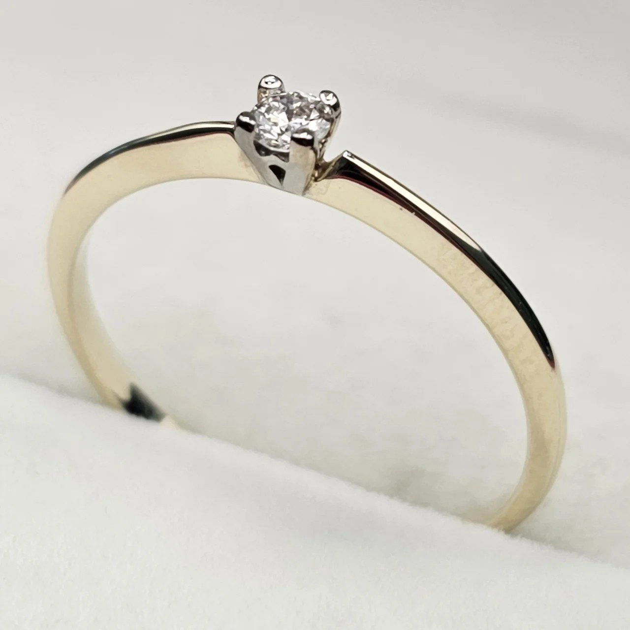 Кольцо Deimantas 107995068 16р 0,98гр 0,06ct. купить,NaN
