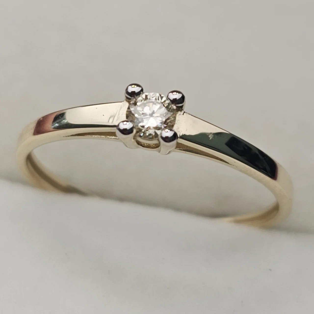 Кольцо Deimantas 107988409 16,5р 1,03гр 0,095ct. купить,NaN