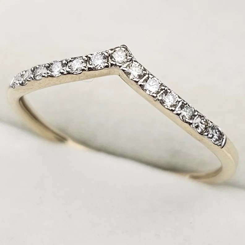 Кольцо Deimantas 107988394 18р 1,03гр 0,156ct. купить,NaN