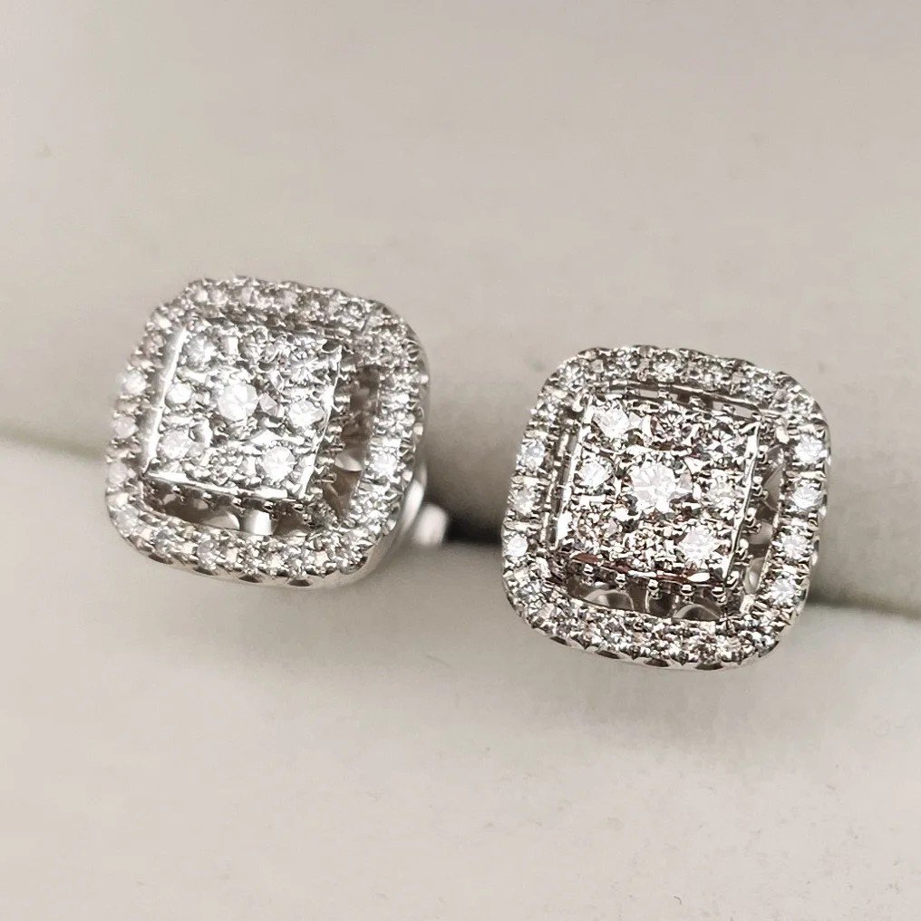 Серьги Deimantas 107995857 3,11гр 0,47ct. купить,NaN