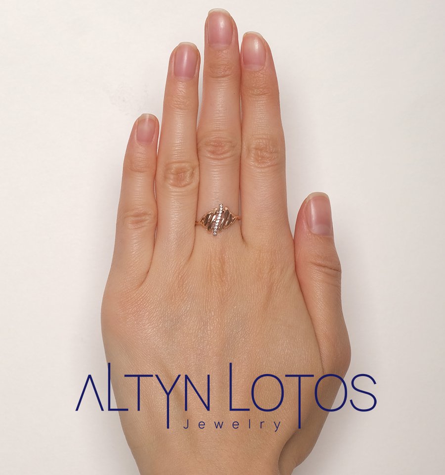 Кольцо Династия 013231-1102 17р 1,5гр. купить,NaN