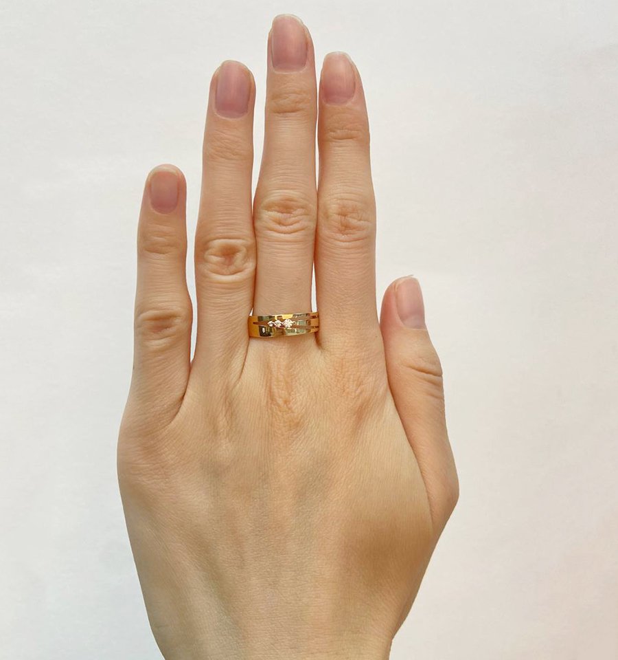 Кольцо Династия 010901-1102 18,5р 1,84гр. купить,NaN