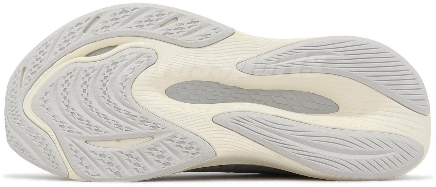 New Balance WFCPRCB4 белый