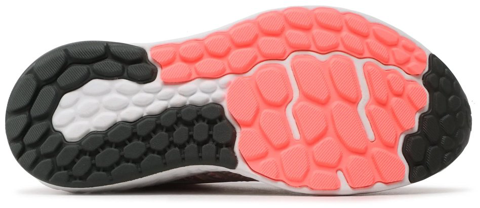 Кроссовки New Balance розовый купить,89900